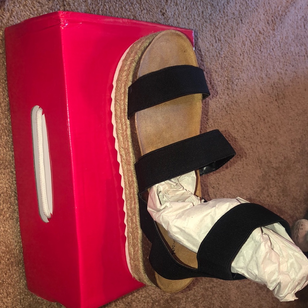 Natural Breeze Platforms